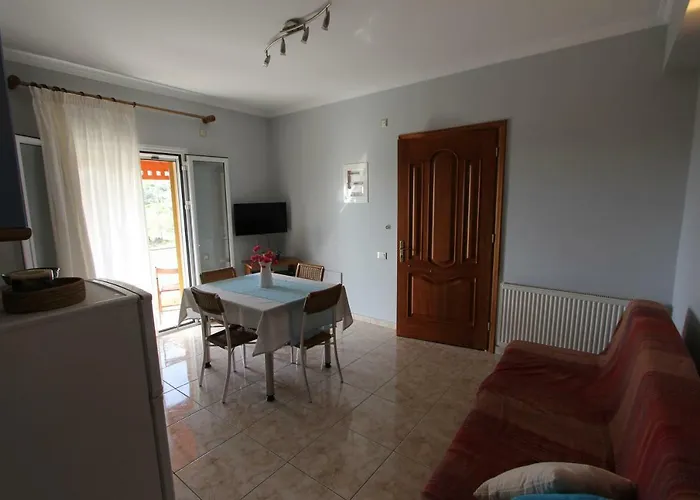Tosis Apartment Svoronata