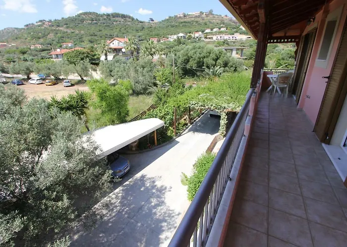 Tosis Apartment Svoronata